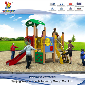 Playset per bambini all'aperto da parco divertimenti con scivolo