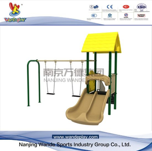 Parco giochi per bambini all'aperto classico Playset con altalena